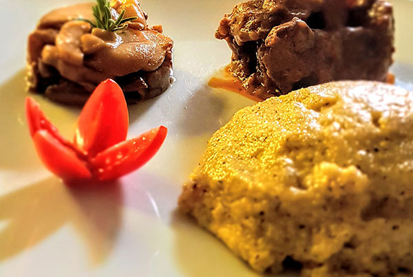 piatto con polenta